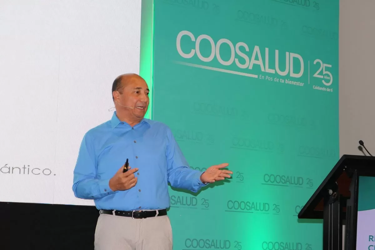 Hay apetito de inversionistas extranjeros por el sector salud colombiano: Presidente Coosalud - Entrevista