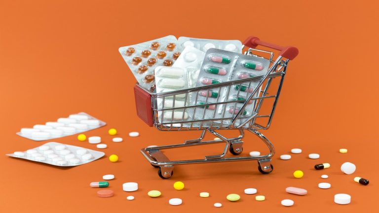 ADRES deberá adelantar la compra de medicamentos para la hepatitis C
