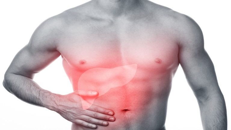 Prueba podría determinar el riesgo de que un medicamento cause daño hepático