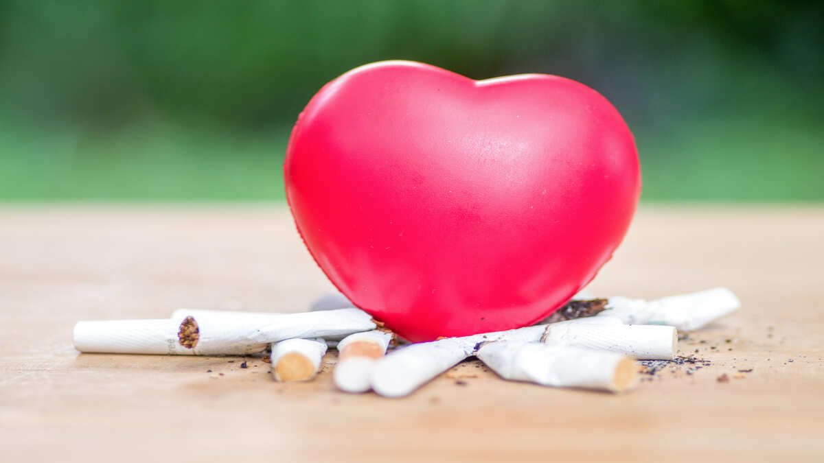 Fumar triplica las posibilidades de morir prematuramente por enfermedades cardiovasculares