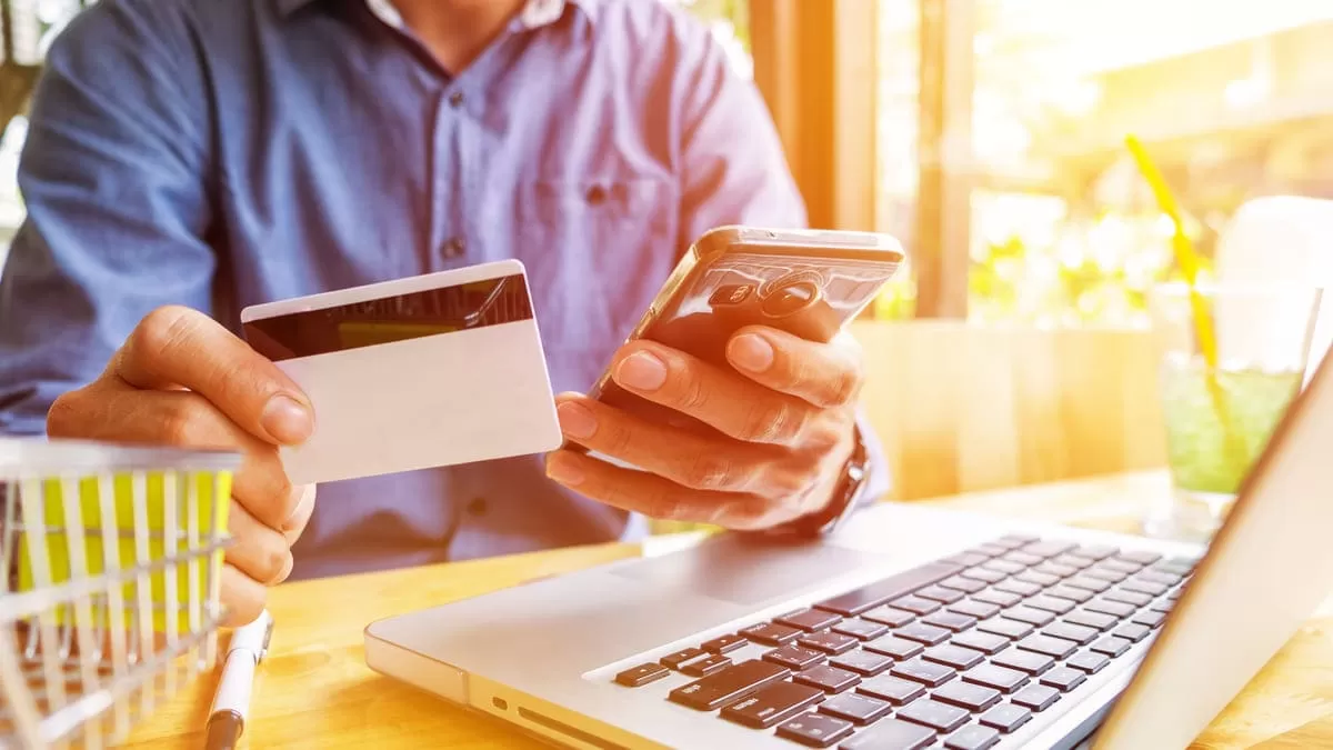 CLAVES POLITICA NACIONAL COMERCIO ELECTRONICO