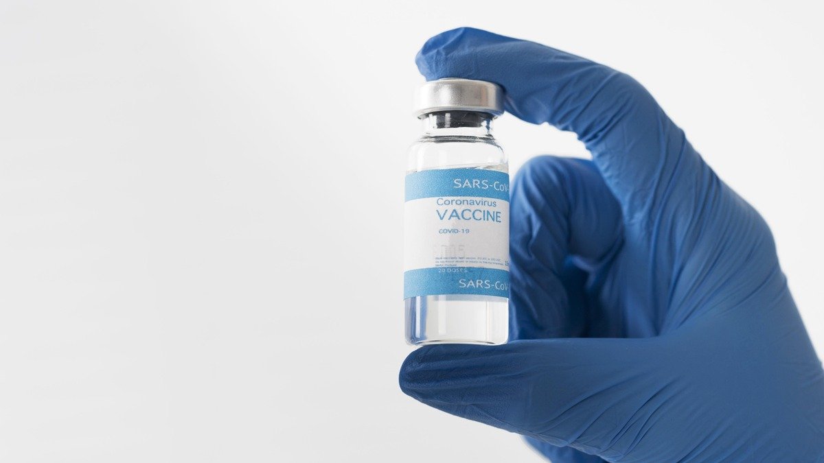 Chile autoriza el uso de la vacuna Pfizer/BioNTech desde los 16 años