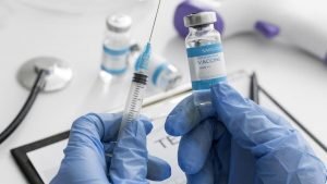 FDA confirma eficacia vacuna de moderna
