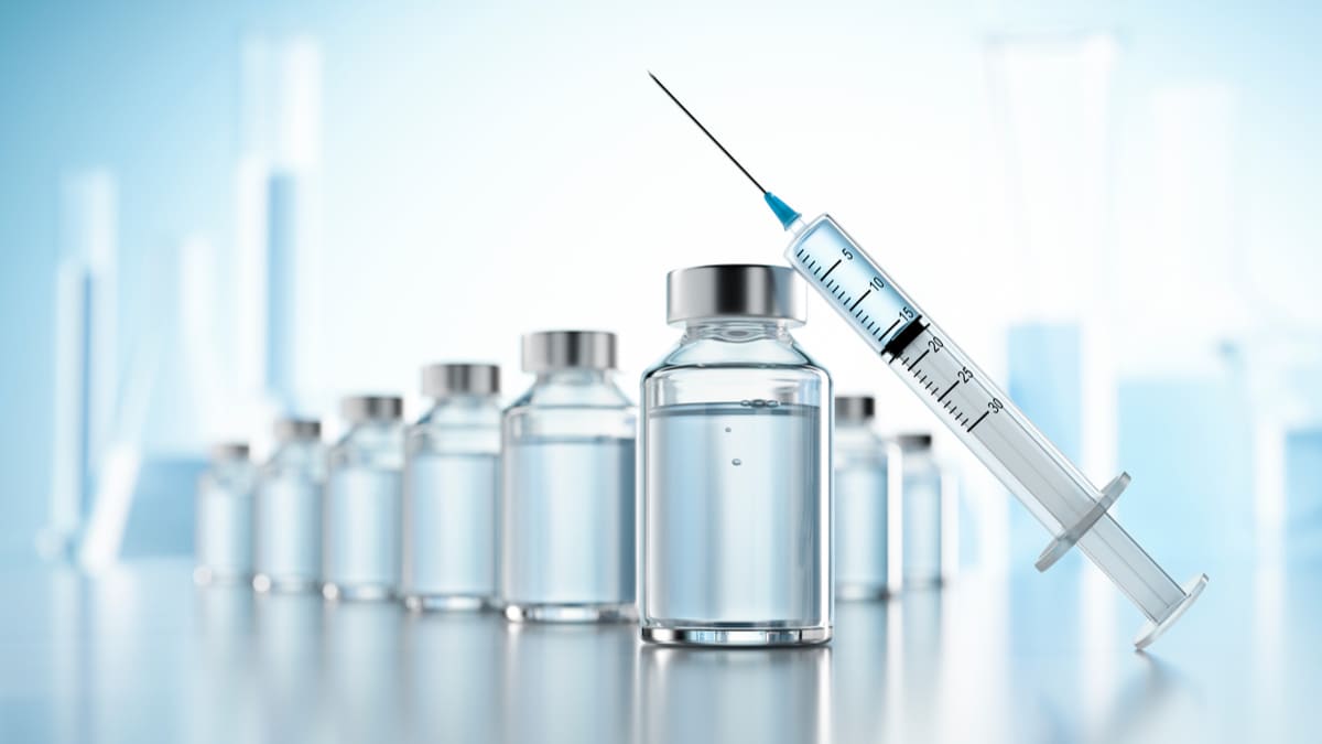 Italia denuncia incumplimiento en acuerdo de suministro de vacunas