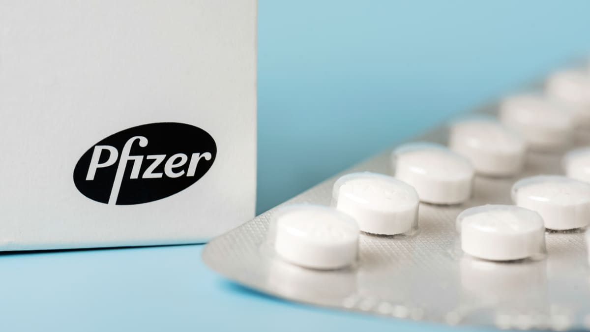 Pfizer ensaya medicamento oral para tratar el Covid-19