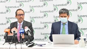 Vacunacion irregular Bogota y Bucaramanga Supersalud