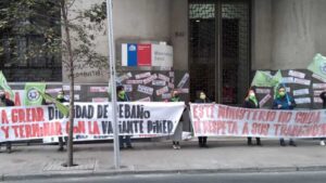 medicos chile piden aprobar ley descanso remunerado