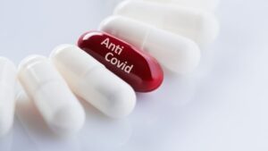 Fármaco en desarrollo de GSK y Vir contra el Covid-19 moderado reduciría las hospitalizaciones