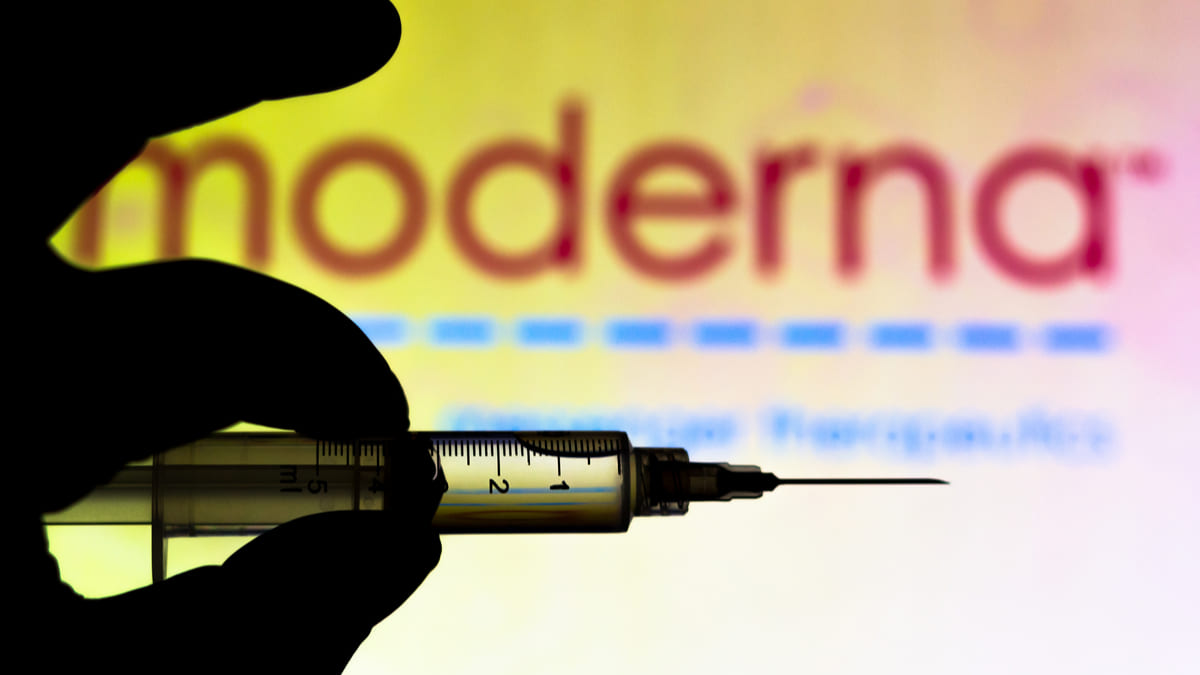 Invima no recomienda plazo vacunacion Moderna