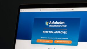 Biogen cierra el tercer trimestre con USD$300.000 en ventas por Aducanumab su medicamento para el Alzheimer