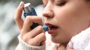 Con anticuerpos monoclonales buscan tratar el asma grave