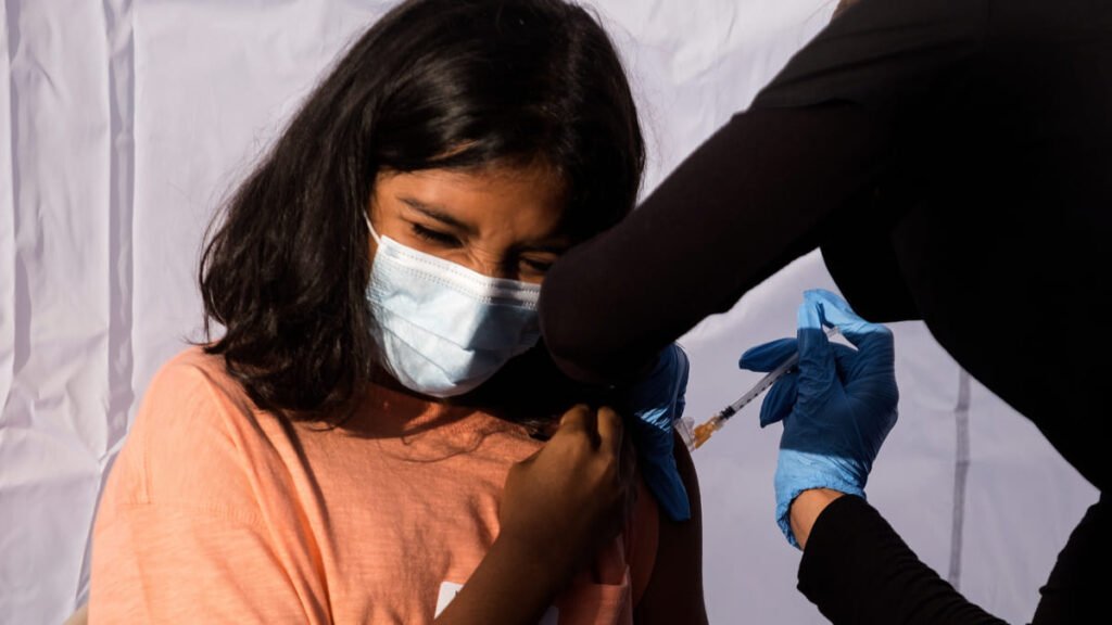 Chile refuerza su plan de vacunación contra el Virus del Papiloma Humano en niñas en etapa escolar