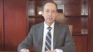 Juan Gonzalo López, renuncia a la presidencia de la EPS Salud Total