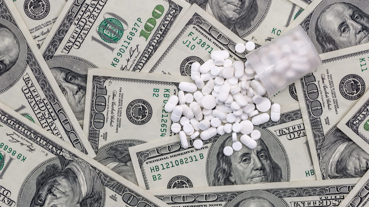 Inicia el 2022 con el aumento de precio de 400 medicamentos en Estados Unidos