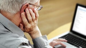 Trabajadores pensionados y cotizantes ¿tienen derecho al pago de incapacidades o licencias