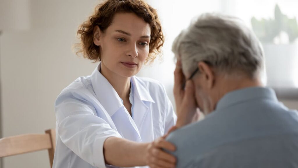 Asociaciones de pacientes con Alzheimer en Estados Unidos piden al Medicare cubrir el acceso a Aduhelm