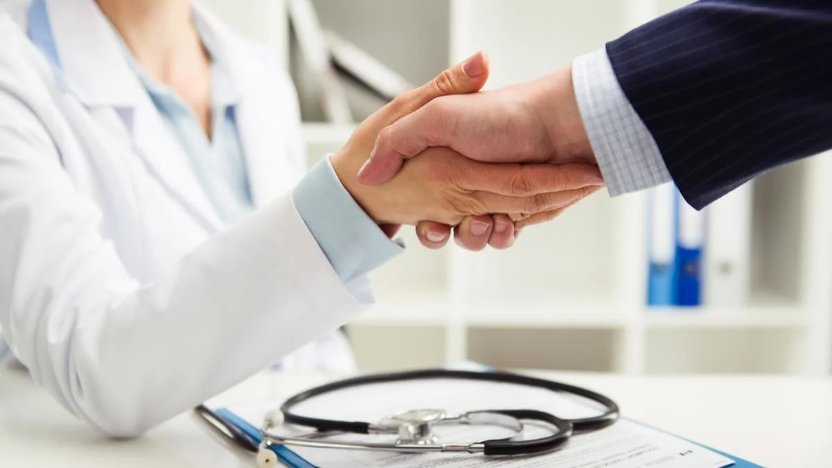 Pólizas de responsabilidad médica, ¿limitan al talento humano