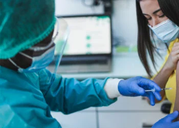 Cobertura de vacunación covid-19 es superior al 70% en 14 países de la región 5 Cobertura de vacunación covid-19 es superior al 70% en 14 países de America