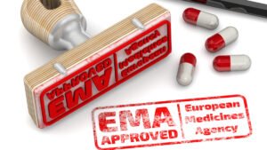 ¿Cuánto se demoran los países europeos en incorporar los medicamentos aprobados por la EMA