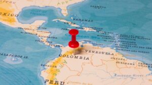 Revisa nuestro webinario sobre regionalización sanitaria en Colombia