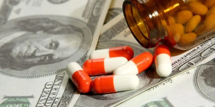 Debaten proyecto de ley que reduciría precios de medicamentos en EE.UU.
