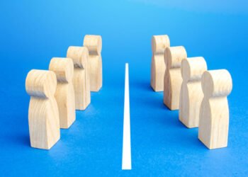 Moderna demanda a Pfizer por patente de tecnología ARNm