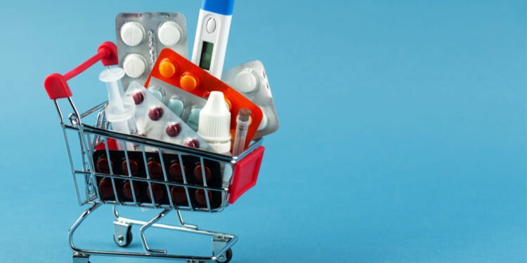 Presentan guía para compra de medicamentos en los hospitales públicos