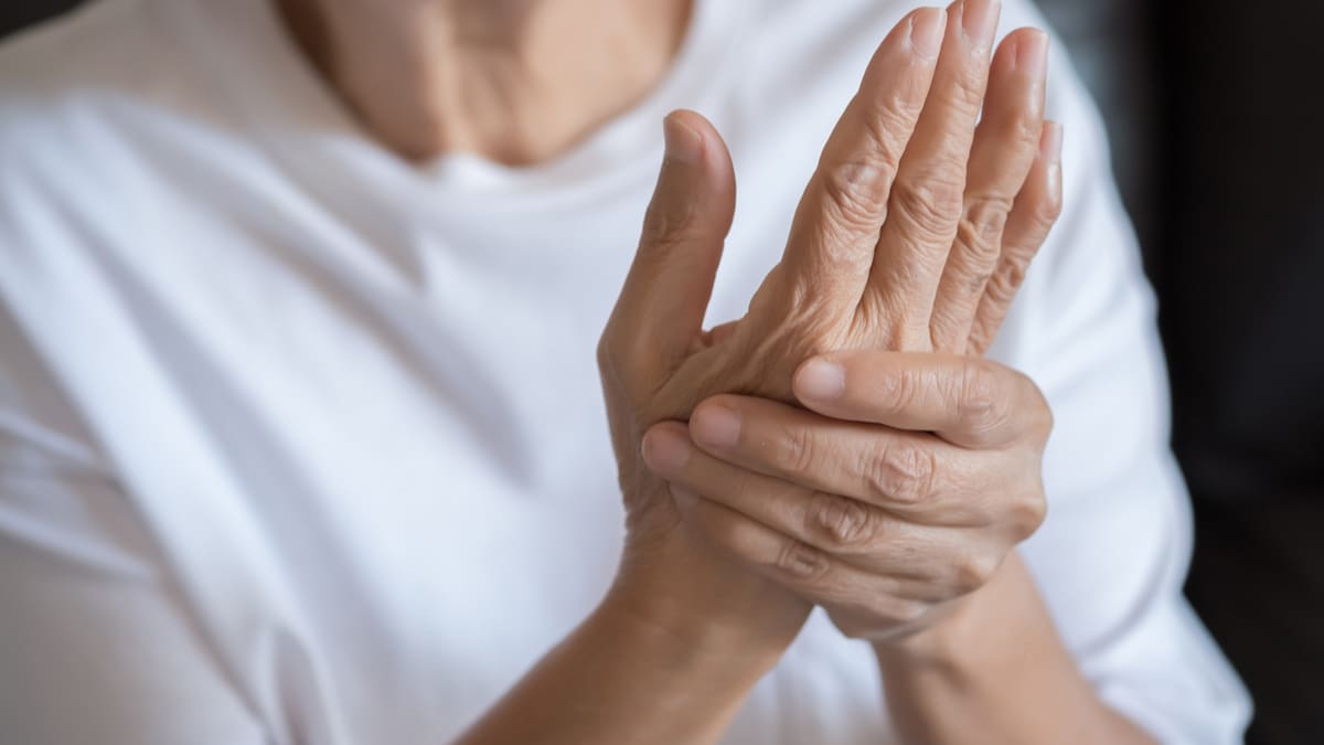 Detectan proteína que desencadena complicaciones en artritis reumatoide