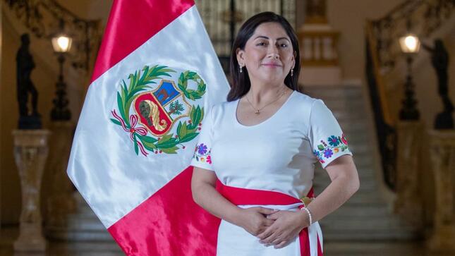 Kelly Roxana Portalatino es la nueva ministra de Salud en Perú