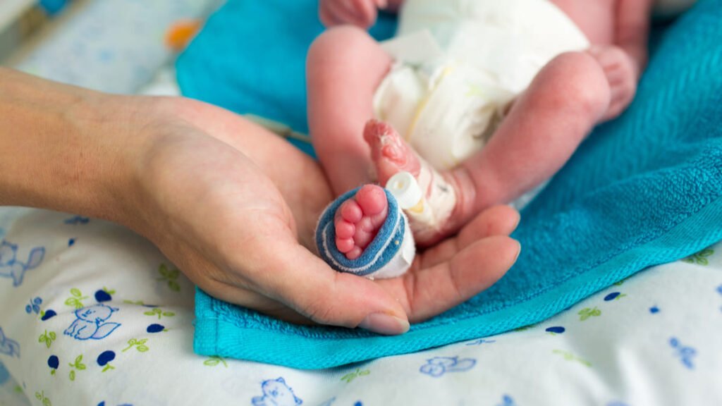 OMS actualiza directrices para el cuidado de bebés prematuros