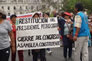 Gremios peruanos solicitan medidas para proteger a la población
