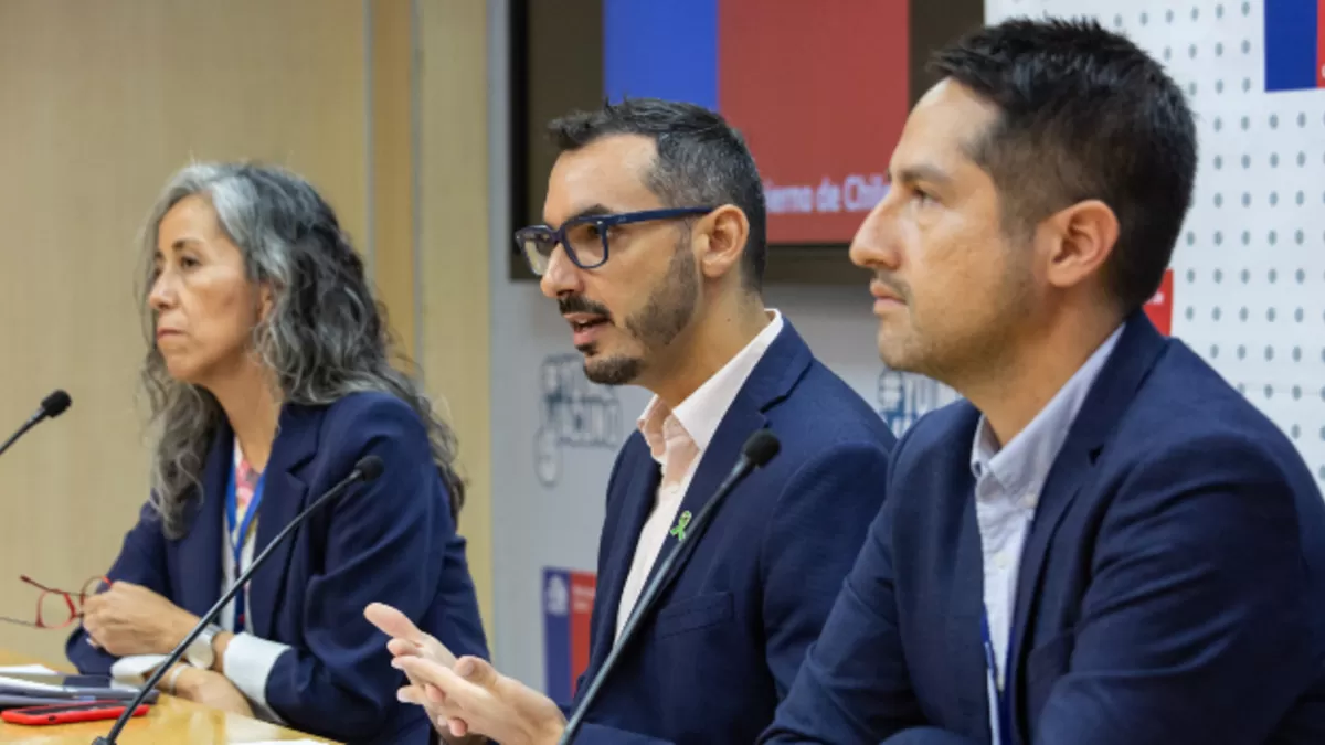 Chile presentó el plan de fiscalización para evitar la venta de licencias médicas