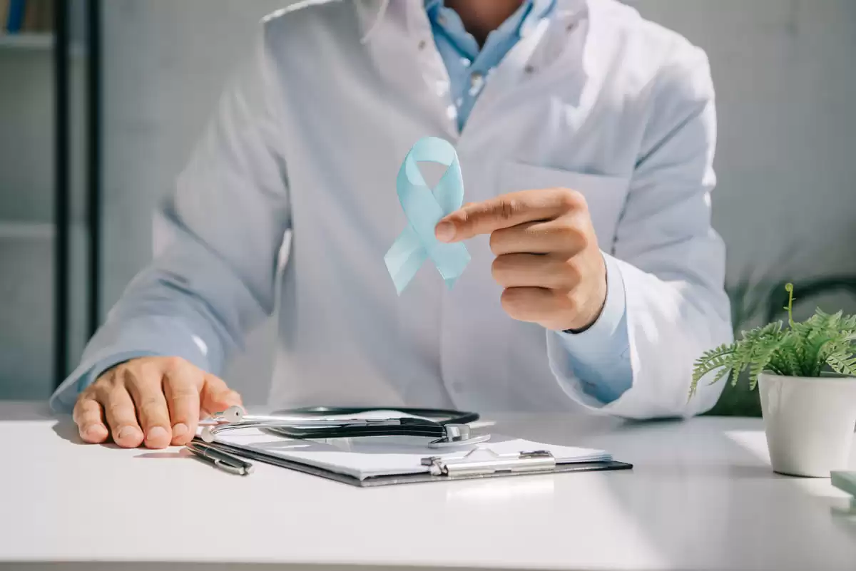 Actualizan guías sobre el manejo inicial del cáncer de próstata avanzado