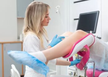 Cáncer de cuello uterino, de boca y de pene, vacunación contra el VPH y resultados en Colombia - Importantísimo