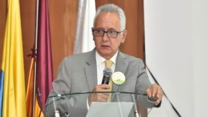Perfil del nuevo ministro de salud y protección social de Colombia