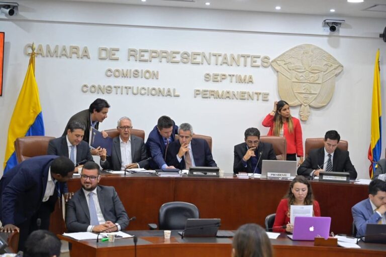 Reforma a la salud inició el debate de los 22 artículos restantes