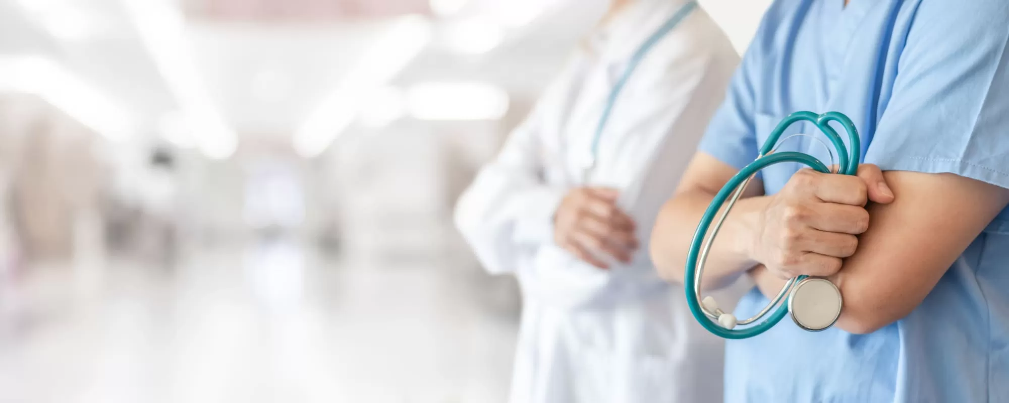 Alerta sobre la convalidación de títulos de médicos venezolanos en el país