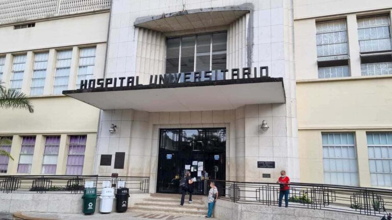 Protestas en el Hospital Universitario del Valle por retrasos en el pago de salarios