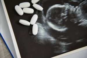 Efectividad del aborto con medicamentos autogestionado entre las semanas 9 y 16 de gestación