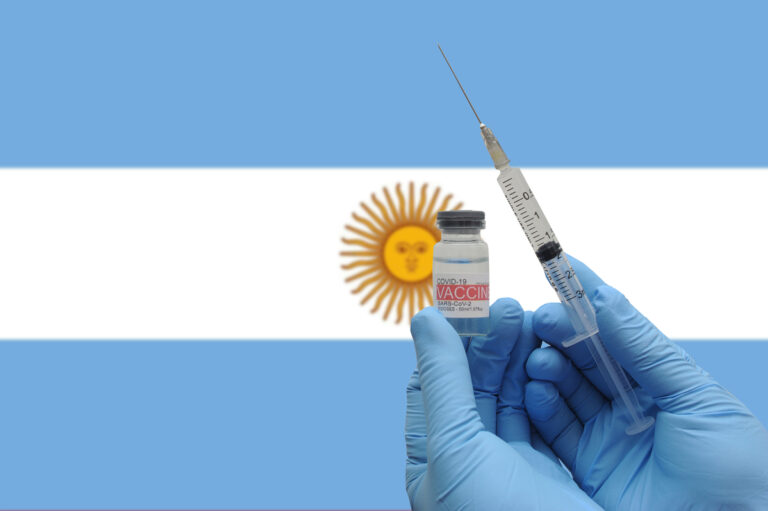 Vacunación en Argentina: política pública estratégica para controlar las enfermedades prevenibles