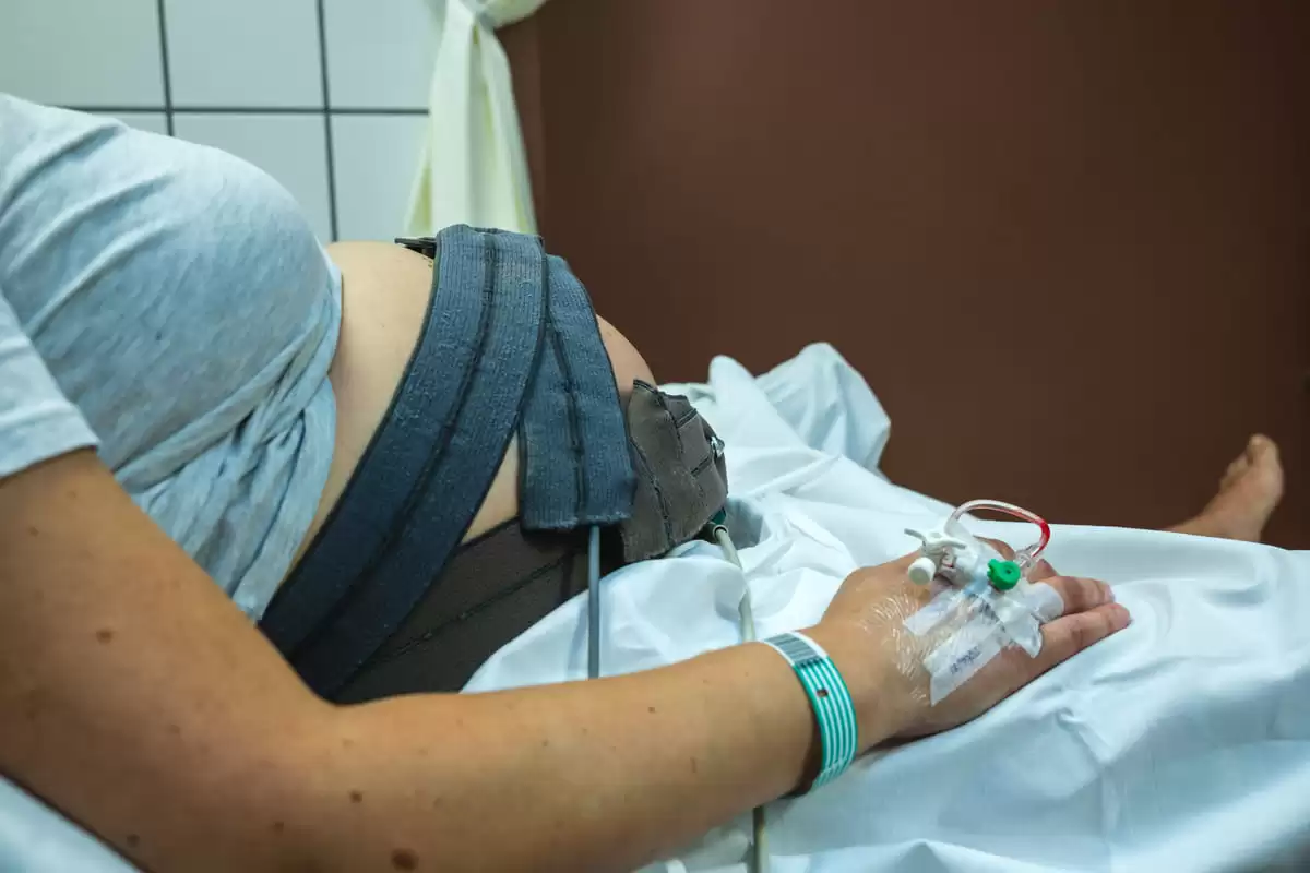 Mortalidad materna y perinatal en Colombia: Análisis de las últimas cifras y tendencias preocupantes