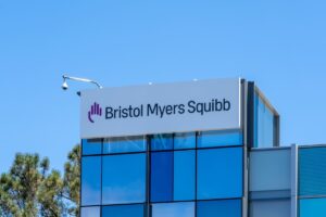Bristol Myers se robustece con la compra de Mirati Therapeutics