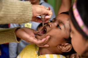 Más de 1.000 millones de euros para erradicar la poliomielitis del mundo