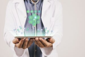 Microsoft y Mercy se unen para impulsar la atención médica con IA generativa