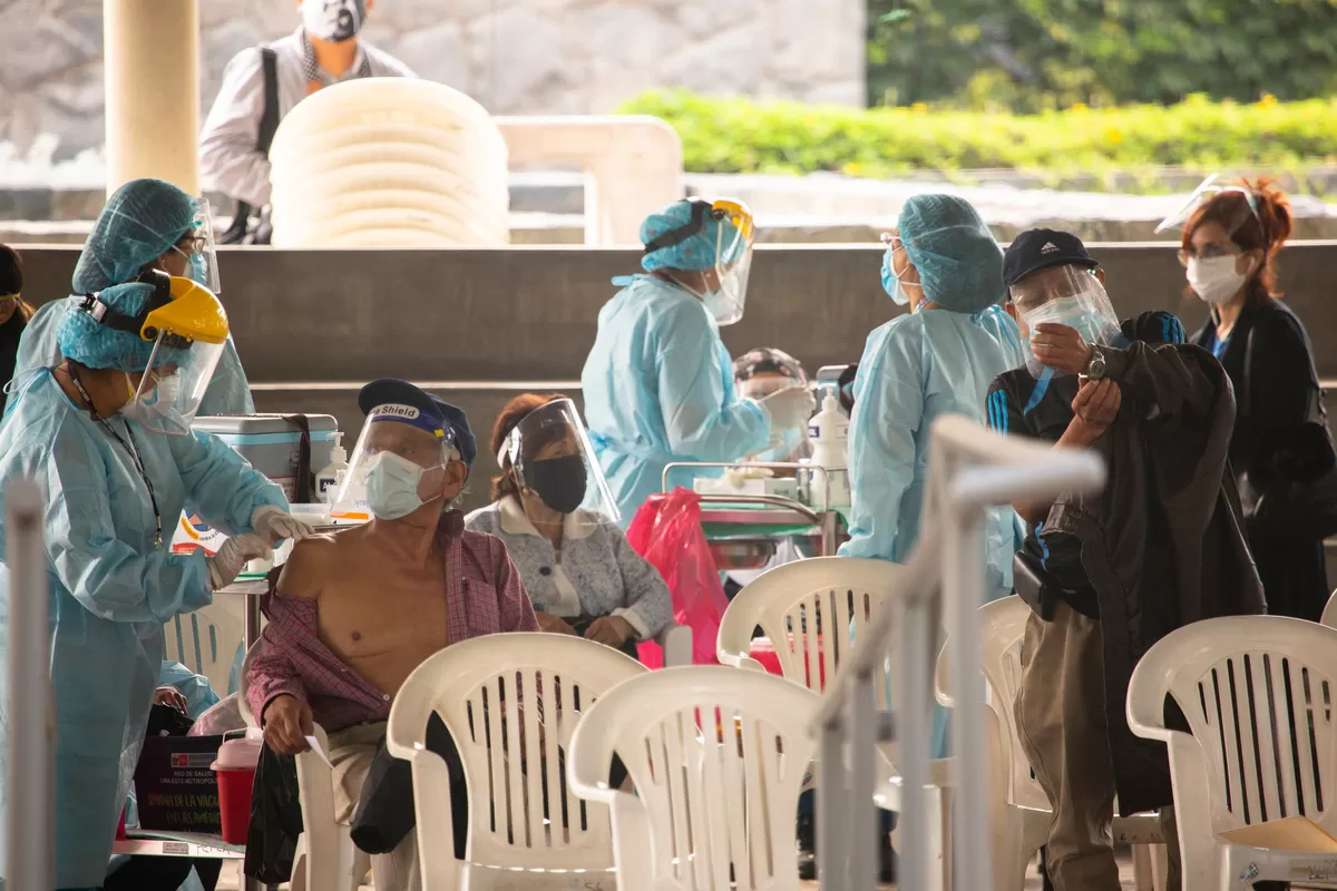 Minsa convalidará tiempo laborado durante la emergencia por covid-19