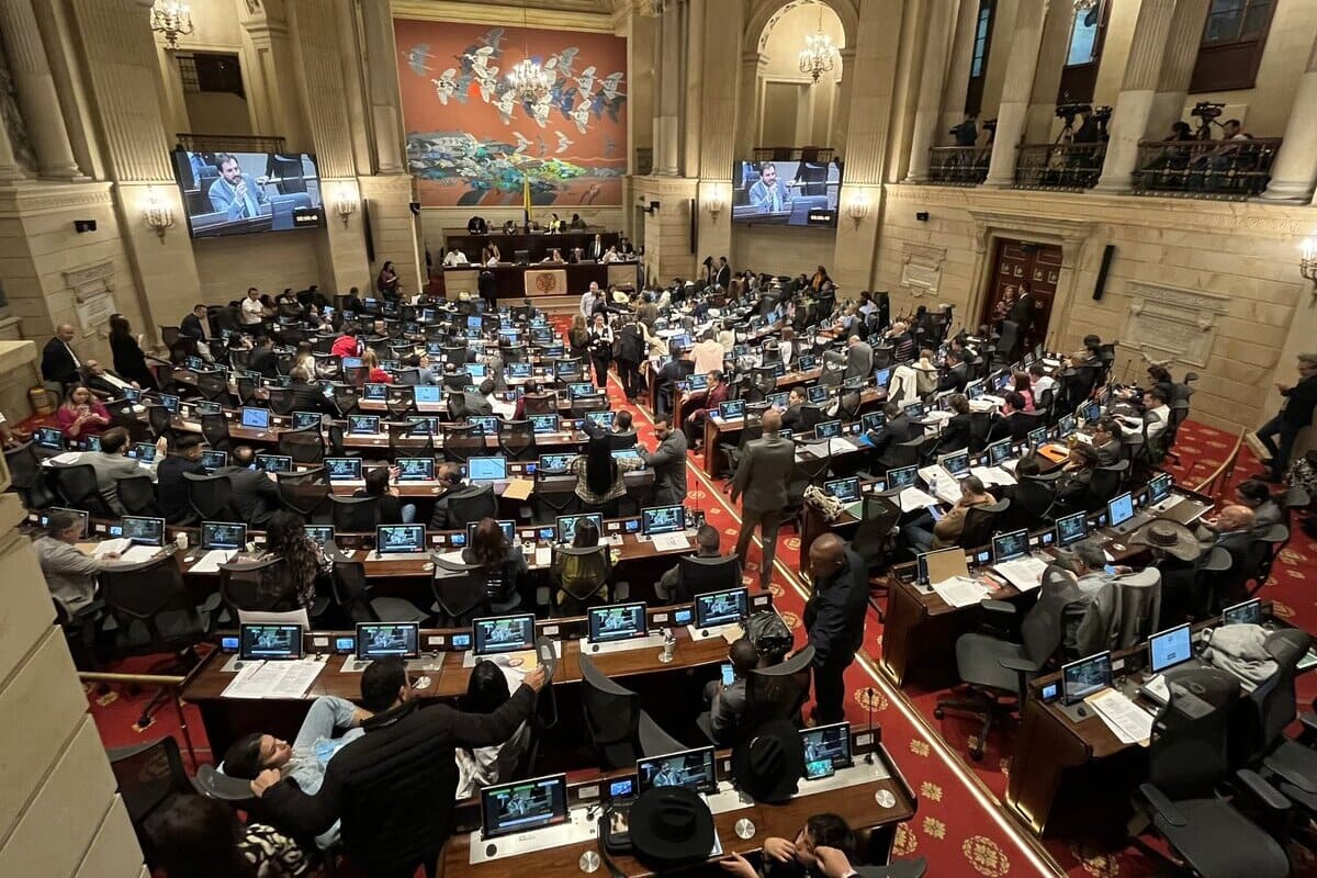 Reforma a la salud aprobados 35 de 143 artículos en segundo debate