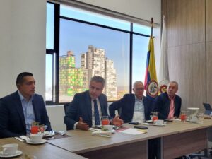 Gobierno anuncia plan de recuperación de Centros de Atención Primaria en Salud Pública (CAPS) en regiones apartadas de Colombia
