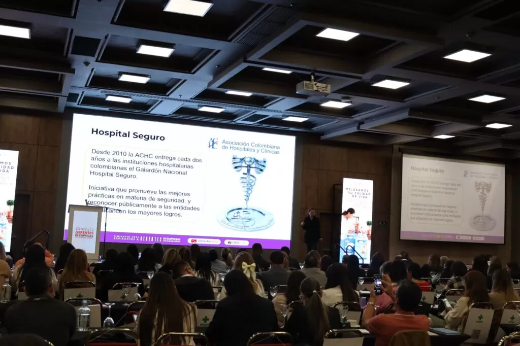 Hospitalidad sin riesgos: gestión de la infraestructura y mantenimiento de equipos fijos 2 WhatsApp Image 2024 02 16 at 11.05.47 AM