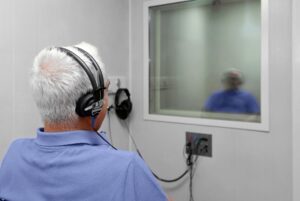 Finaliza el primer estudio global de medicamento para recuperar la audición