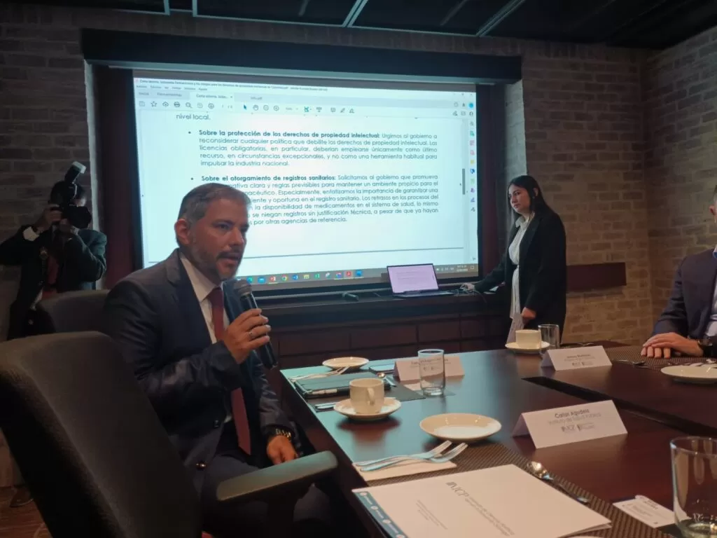 Riesgos para los derechos de propiedad intelectual: ¿Cómo afecta la soberanía farmacéutica a la salud de los colombianos? 3 WhatsApp Image 2024 03 13 at 11.30.25